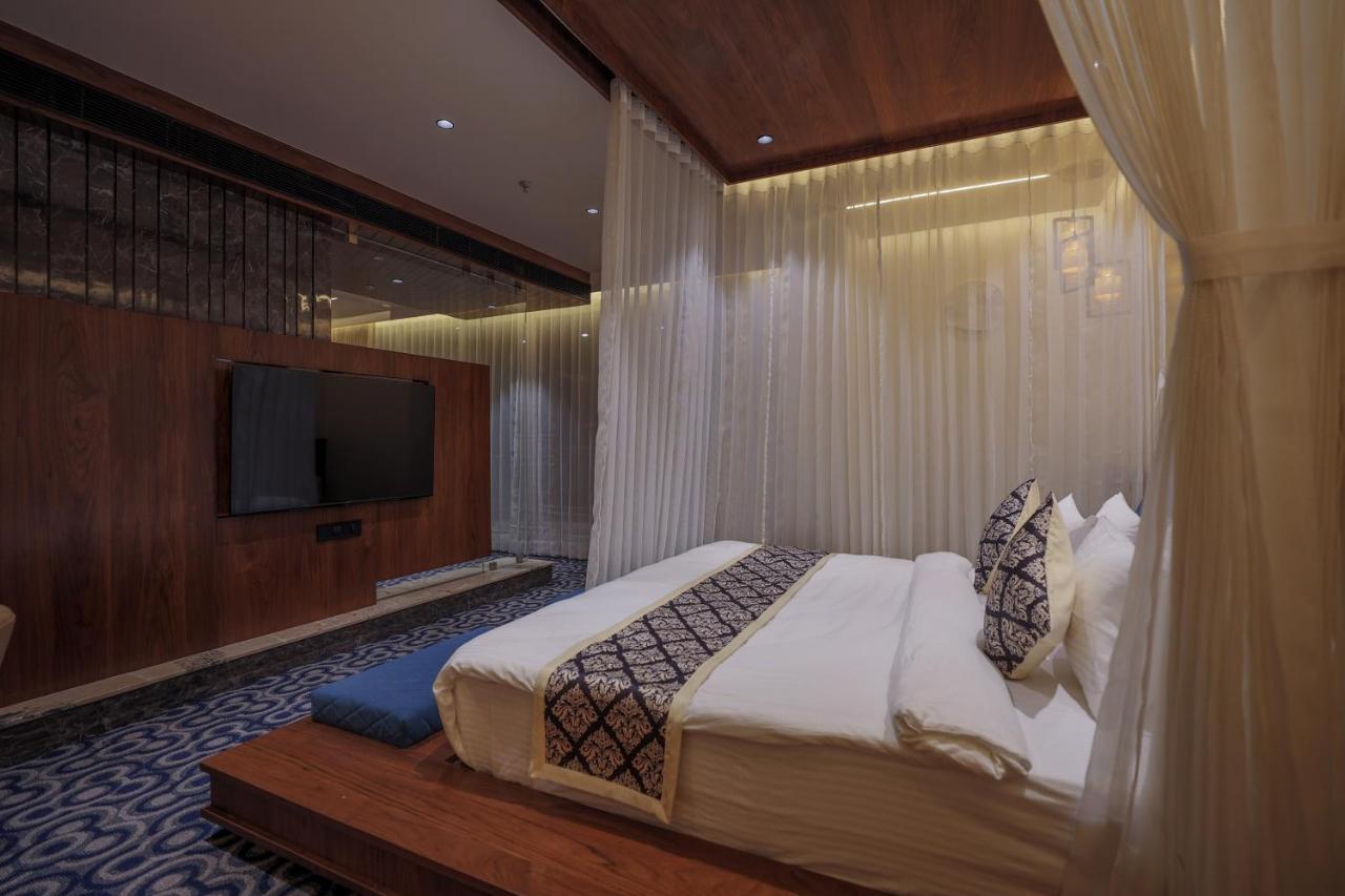 Hotel Aditya Mansingh Inn Somnāth Dış mekan fotoğraf