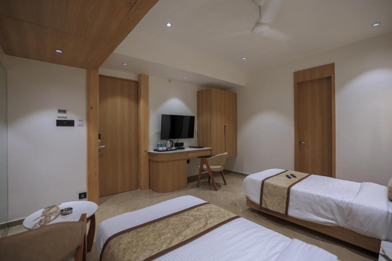 Hotel Aditya Mansingh Inn Somnāth Dış mekan fotoğraf