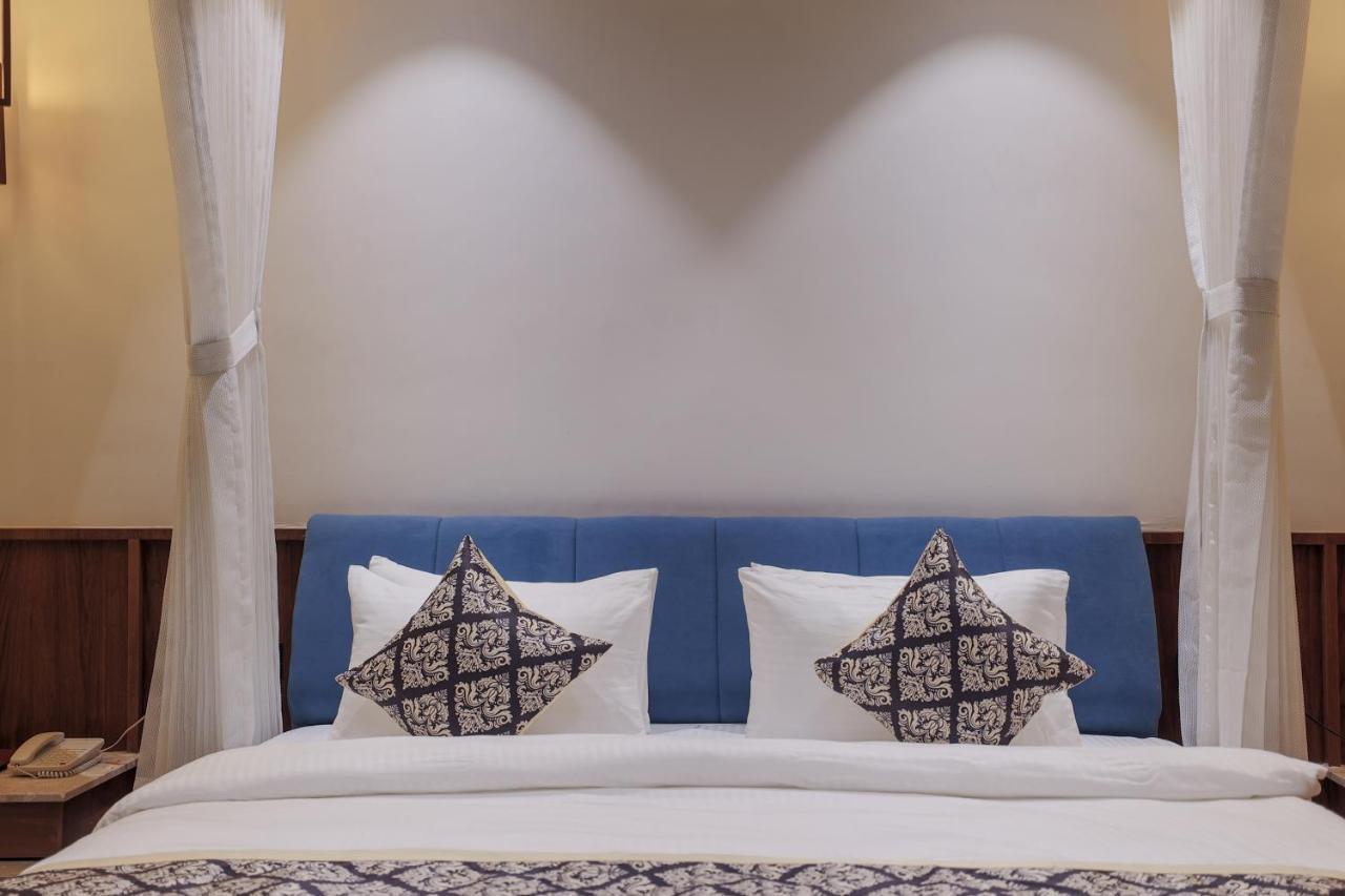 Hotel Aditya Mansingh Inn Somnāth Dış mekan fotoğraf