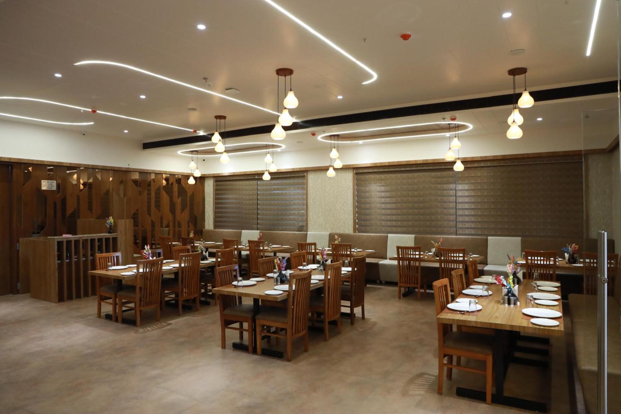 Hotel Aditya Mansingh Inn Somnāth Dış mekan fotoğraf