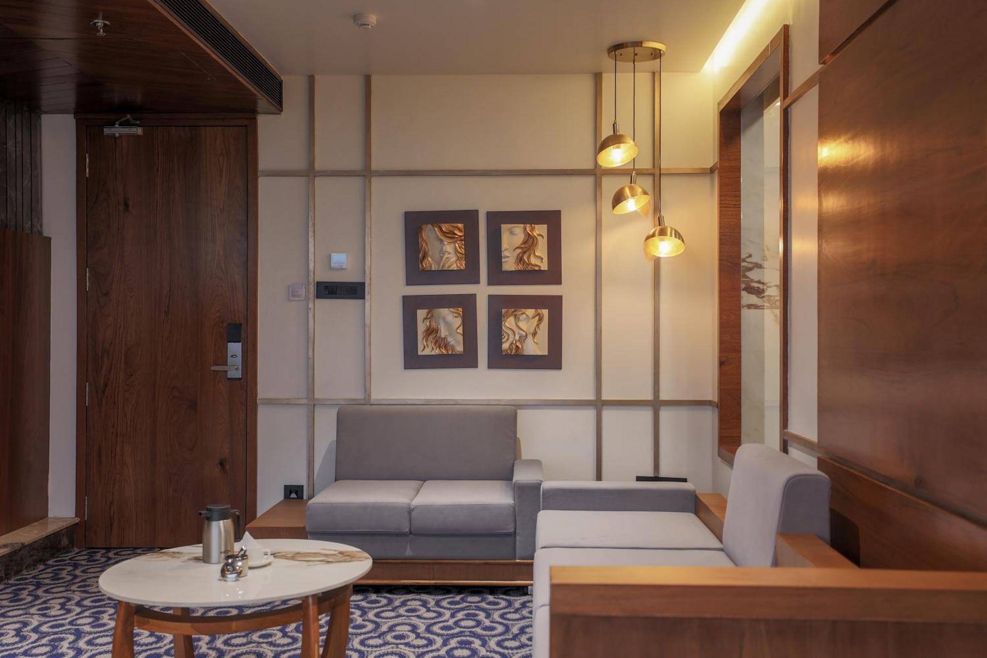 Hotel Aditya Mansingh Inn Somnāth Dış mekan fotoğraf
